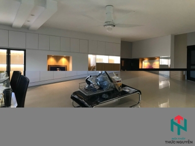 Thi công nội thất showroom chuyên nghiệp, nhanh chóng