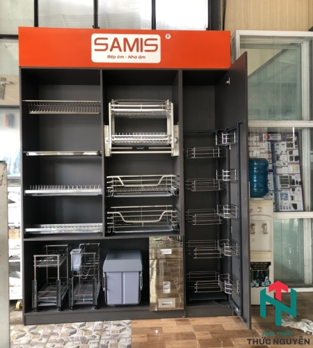 Thi Công Nội Thất Showroom Thiết Bị Nhà Bếp Sang Trọng