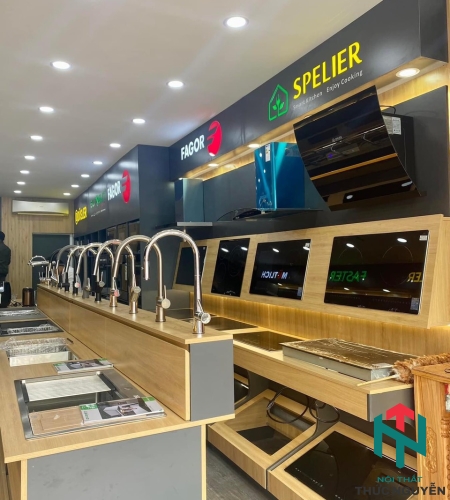 Thi Công Nội Thất Showroom Thiết Bị Nhà Bếp Sang Trọng